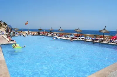 Globales Cala Vinas Only Adults 16 *